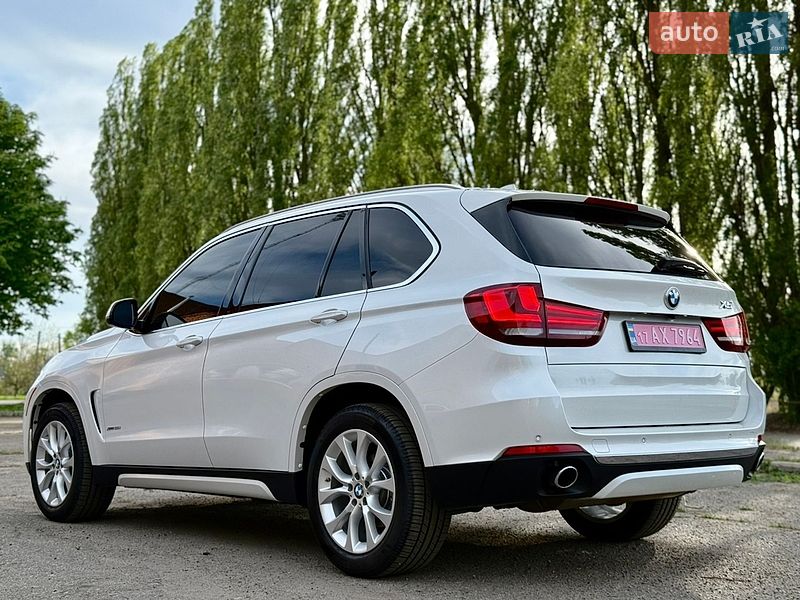 Внедорожник / Кроссовер BMW X5 2015 в Лубнах