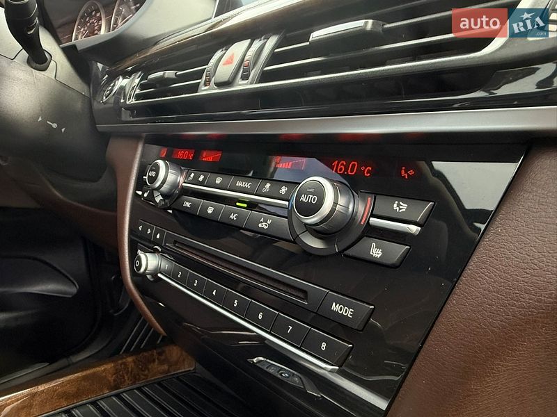 Внедорожник / Кроссовер BMW X5 2015 в Лубнах
