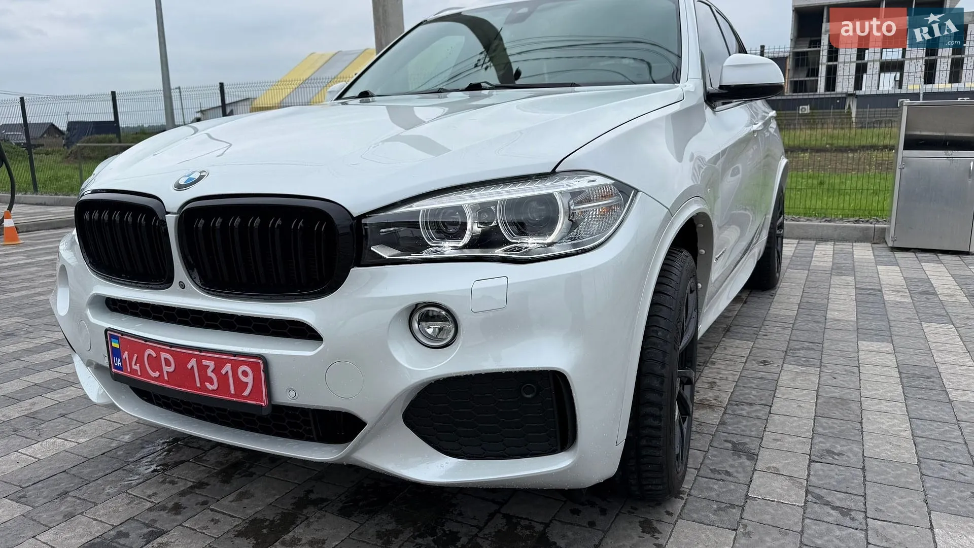 2016 BMW X5 - мініатюра 4