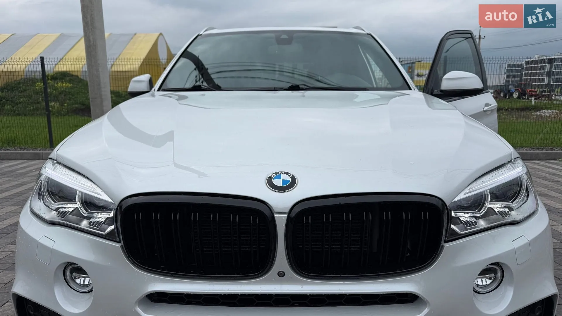 2016 BMW X5 - мініатюра 14