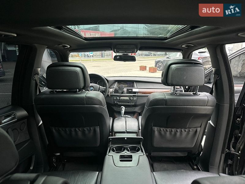 Позашляховик / Кросовер BMW X5 2009 в Луцьку