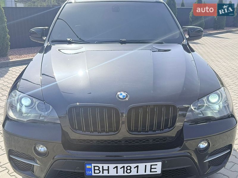 Внедорожник / Кроссовер BMW X5 2012 в Одессе