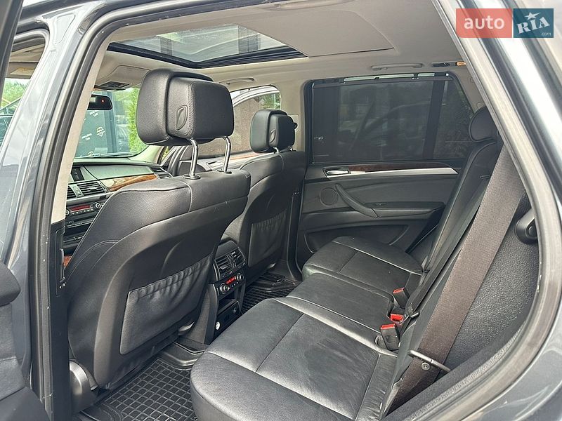 Внедорожник / Кроссовер BMW X5 2012 в Харькове
