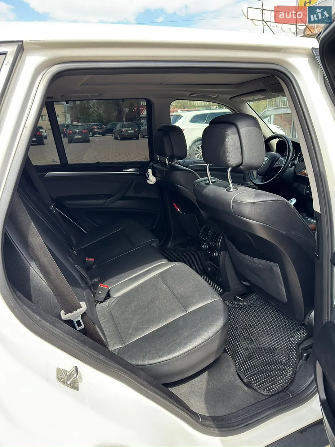 2010 BMW X5 - мініатюра 19