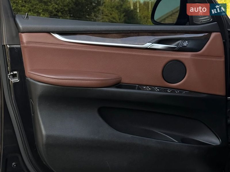 Внедорожник / Кроссовер BMW X5 2014 в Запорожье
