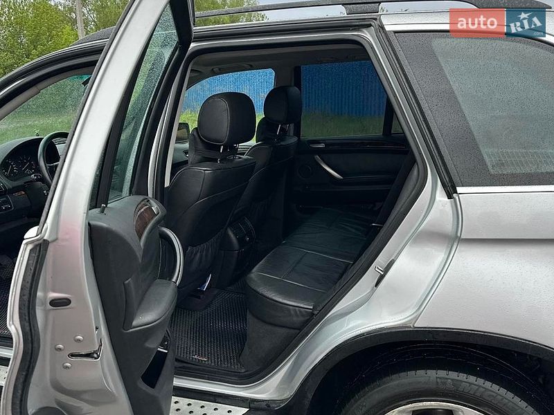Внедорожник / Кроссовер BMW X5 2003 в Киеве