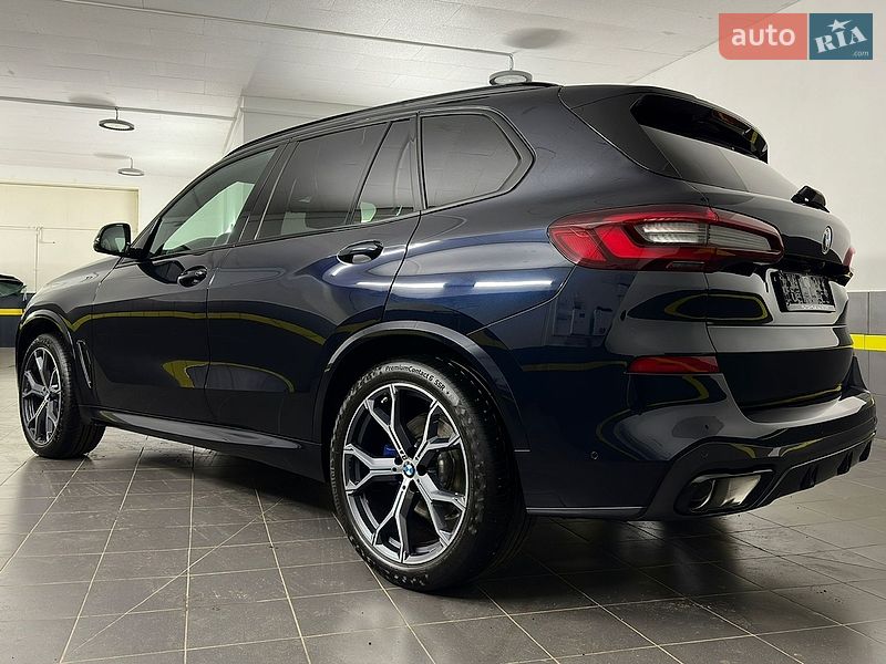 Внедорожник / Кроссовер BMW X5 2022 в Казатине