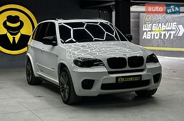 Внедорожник / Кроссовер BMW X5 2011 в Черновцах