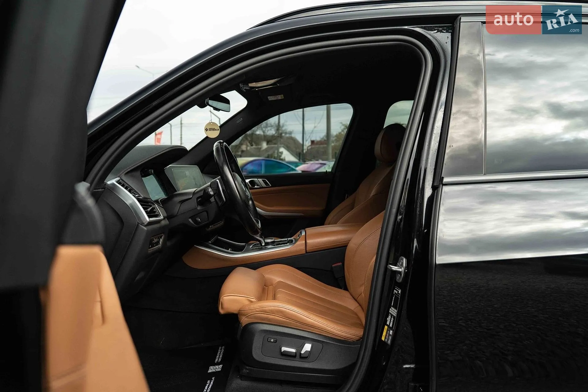 2022 BMW X5 - мініатюра 23