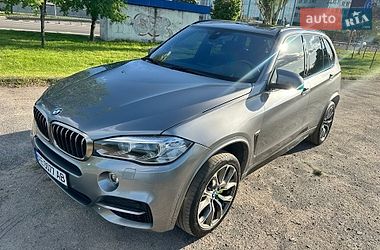 Позашляховик / Кросовер BMW X5 2014 в Дніпрі
