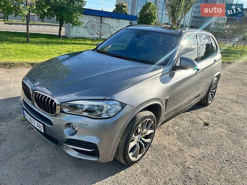 Позашляховик / Кросовер BMW X5 2014 в Дніпрі