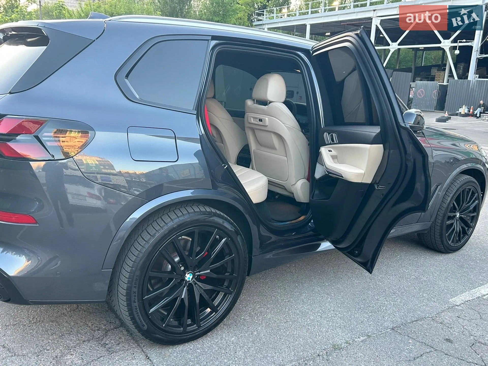 2021 BMW X5 - мініатюра 43