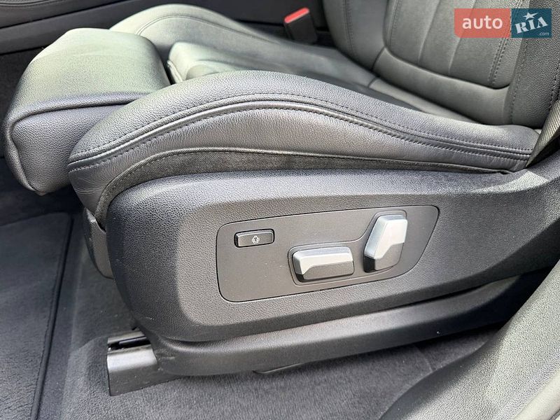 Внедорожник / Кроссовер BMW X5 2021 в Хмельницком