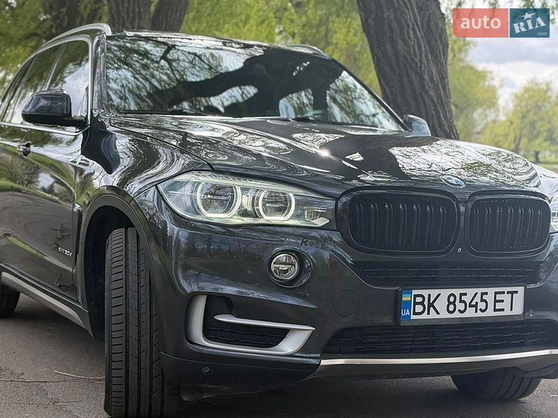 Внедорожник / Кроссовер BMW X5 2014 в Ровно
