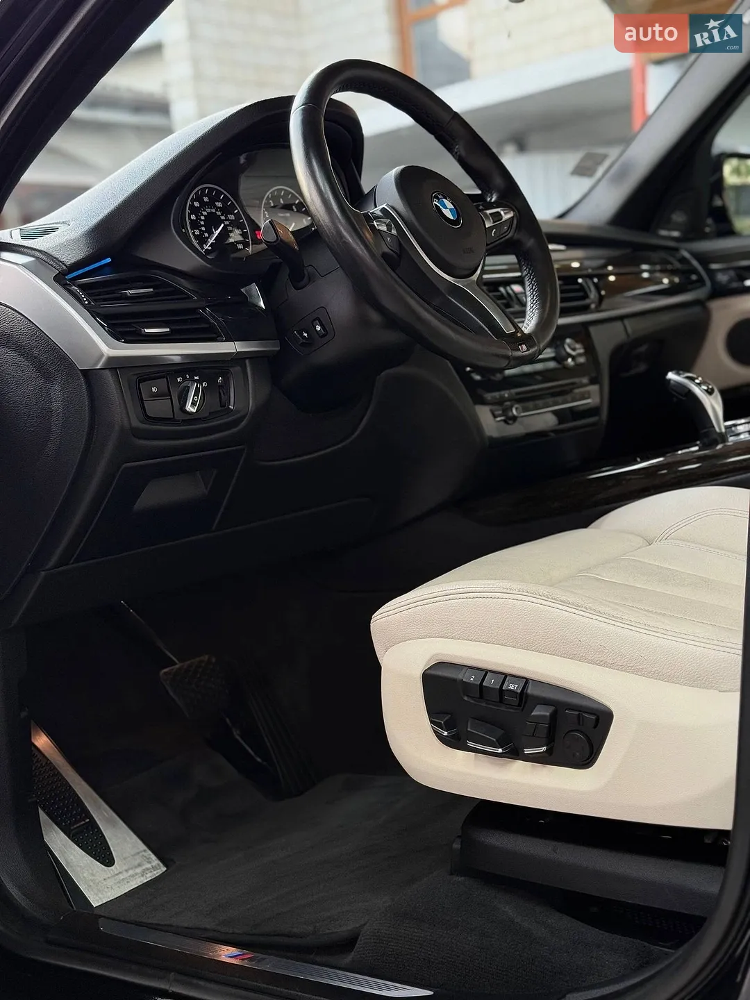 2015 BMW X5 - мініатюра 13