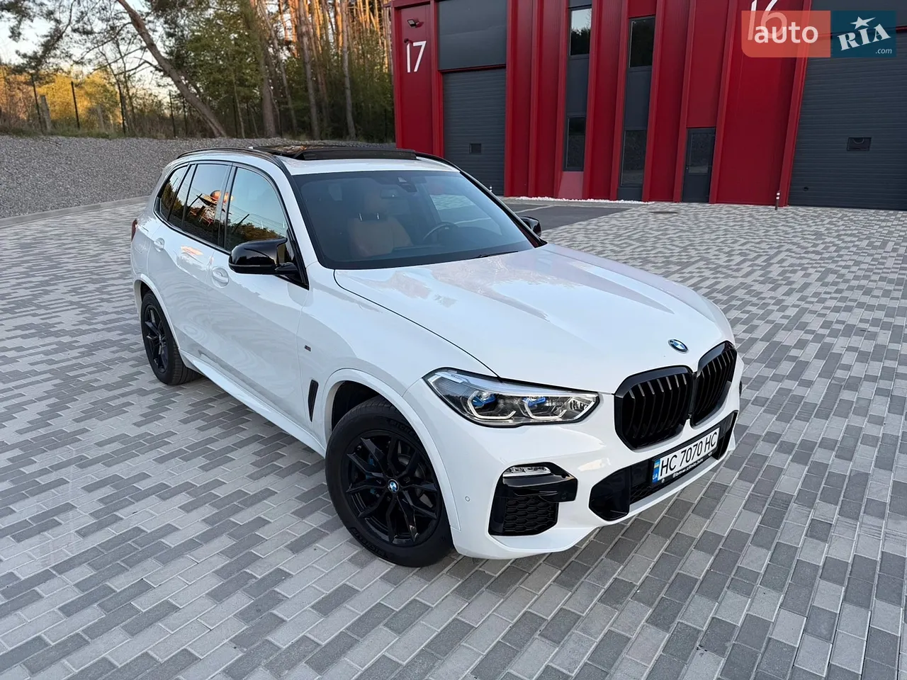 2017 BMW X5 - мініатюра 31