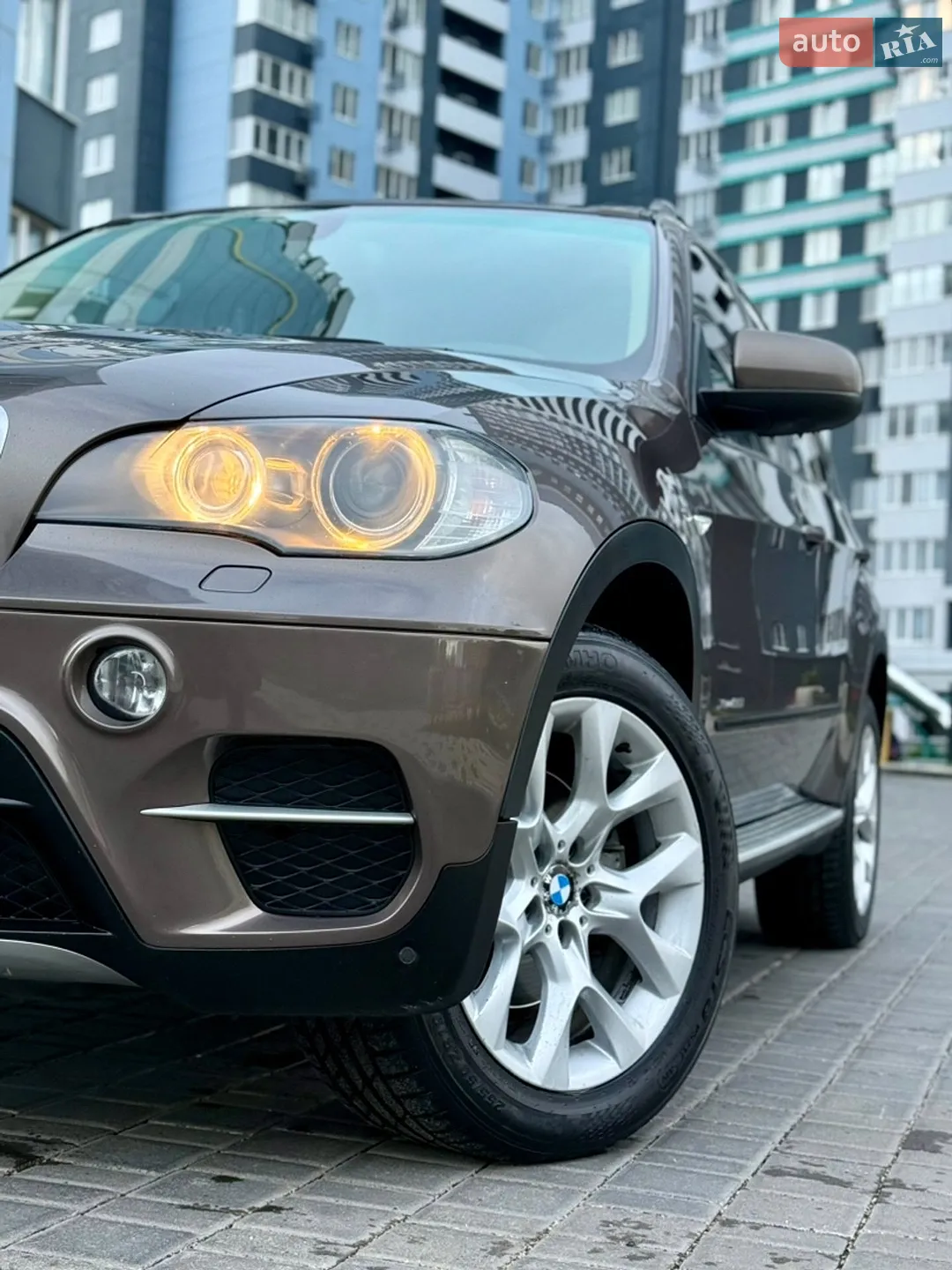 2010 BMW X5 - мініатюра 13