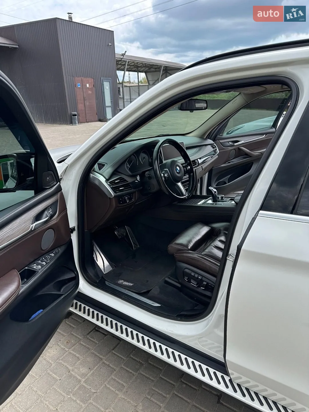 2016 BMW X5 - мініатюра 11