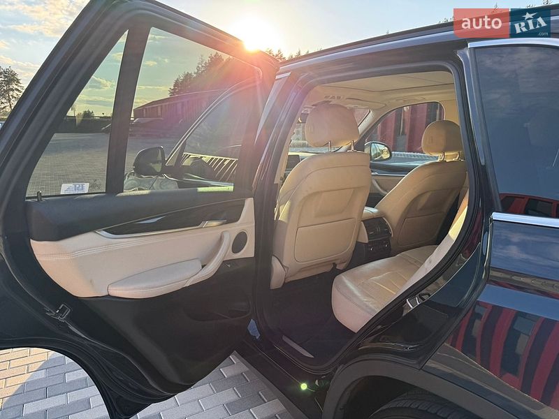 Позашляховик / Кросовер BMW X5 2015 в Львові