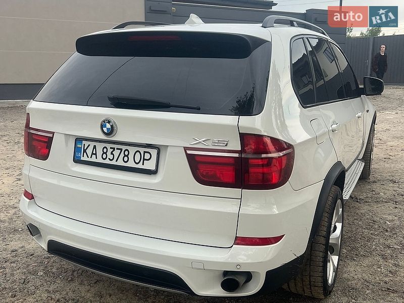 Позашляховик / Кросовер BMW X5 2012 в Києві
