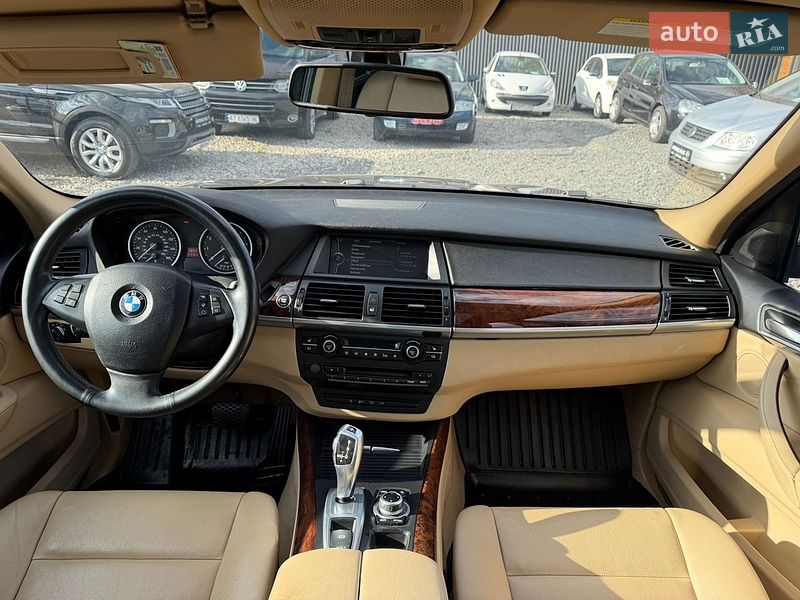 Внедорожник / Кроссовер BMW X5 2013 в Ивано-Франковске