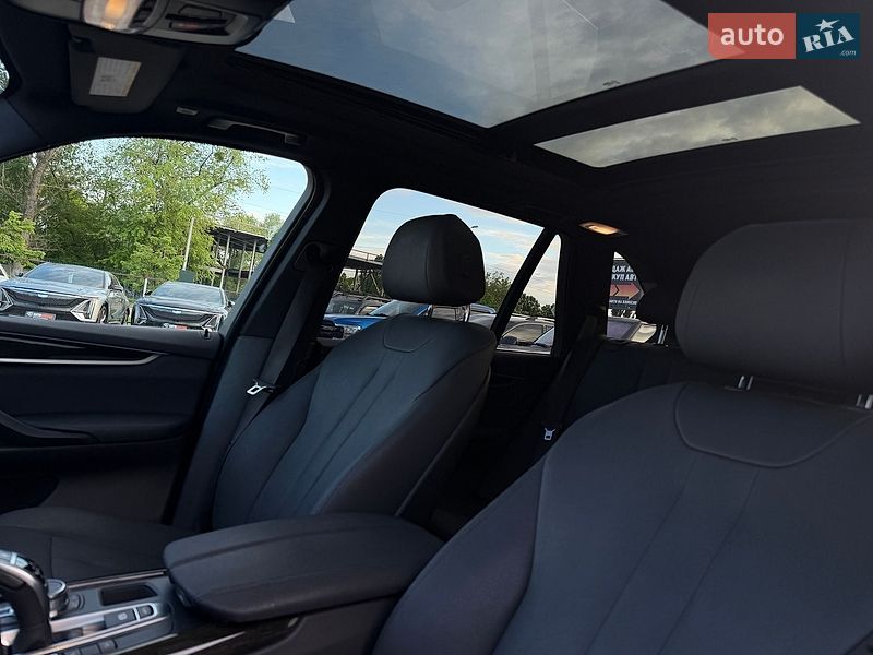 Внедорожник / Кроссовер BMW X5 2018 в Харькове