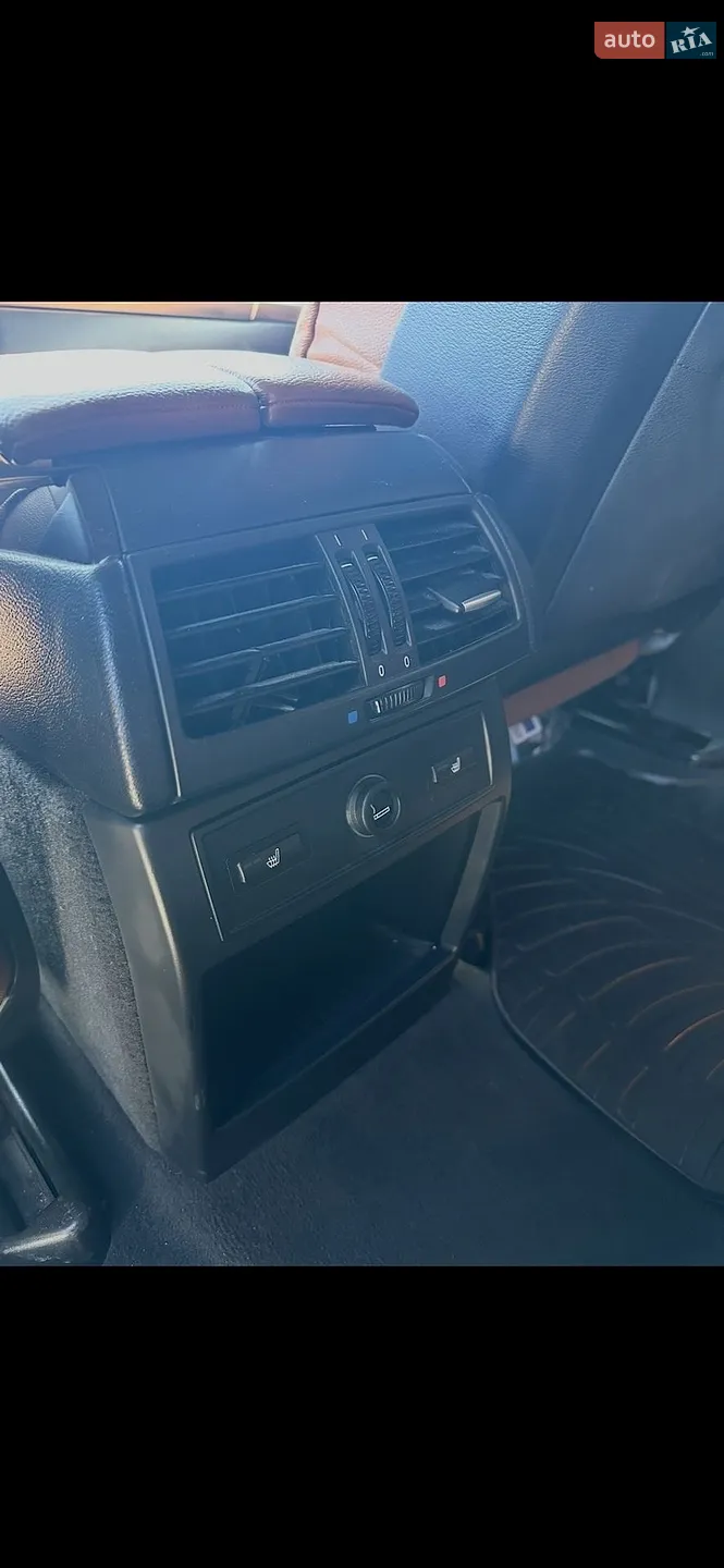 2010 BMW X5 - мініатюра 21