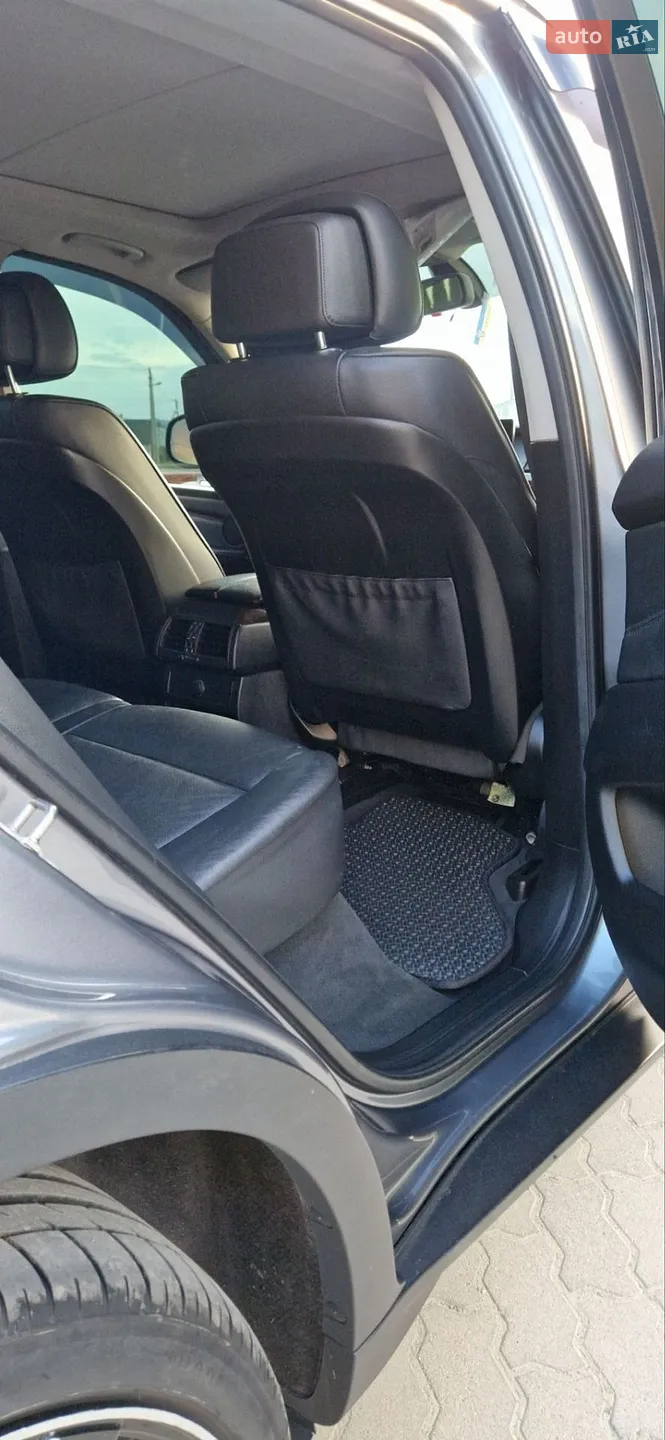 2010 BMW X5 - мініатюра 4