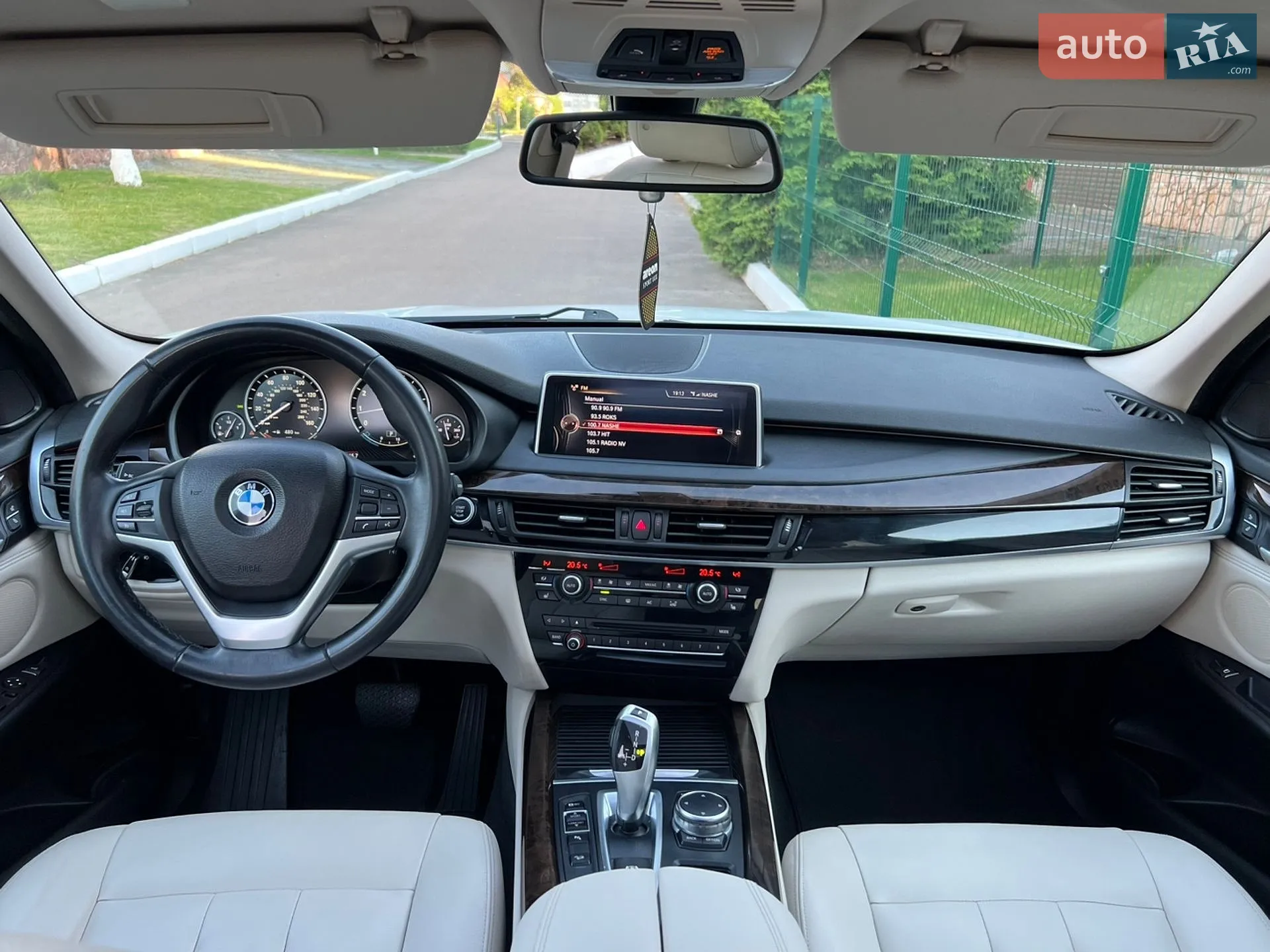 2015 BMW X5 - мініатюра 21