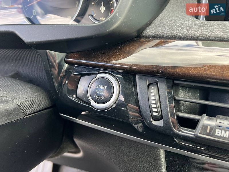 Позашляховик / Кросовер BMW X5 2015 в Львові