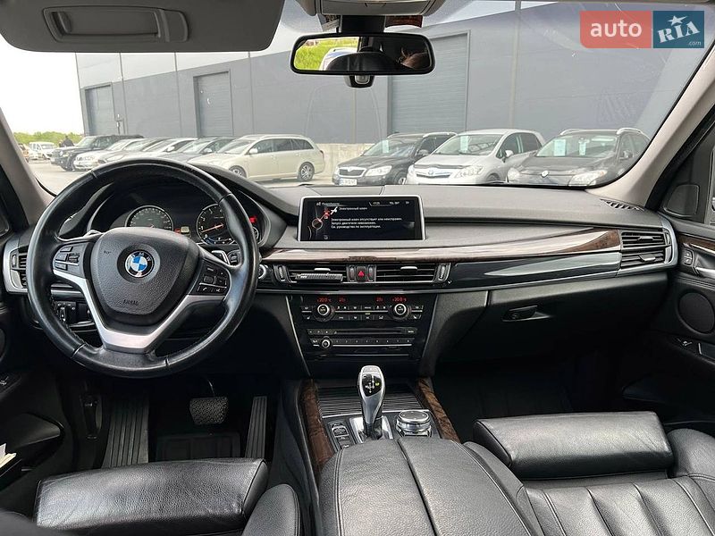 Позашляховик / Кросовер BMW X5 2015 в Львові