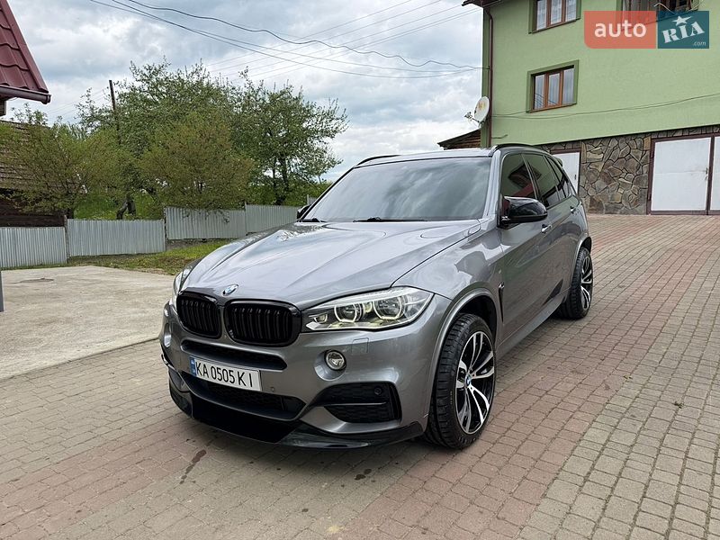 Позашляховик / Кросовер BMW X5 2015 в Івано-Франківську