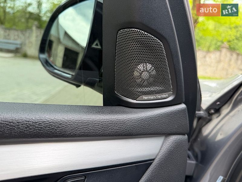 Позашляховик / Кросовер BMW X5 2015 в Івано-Франківську