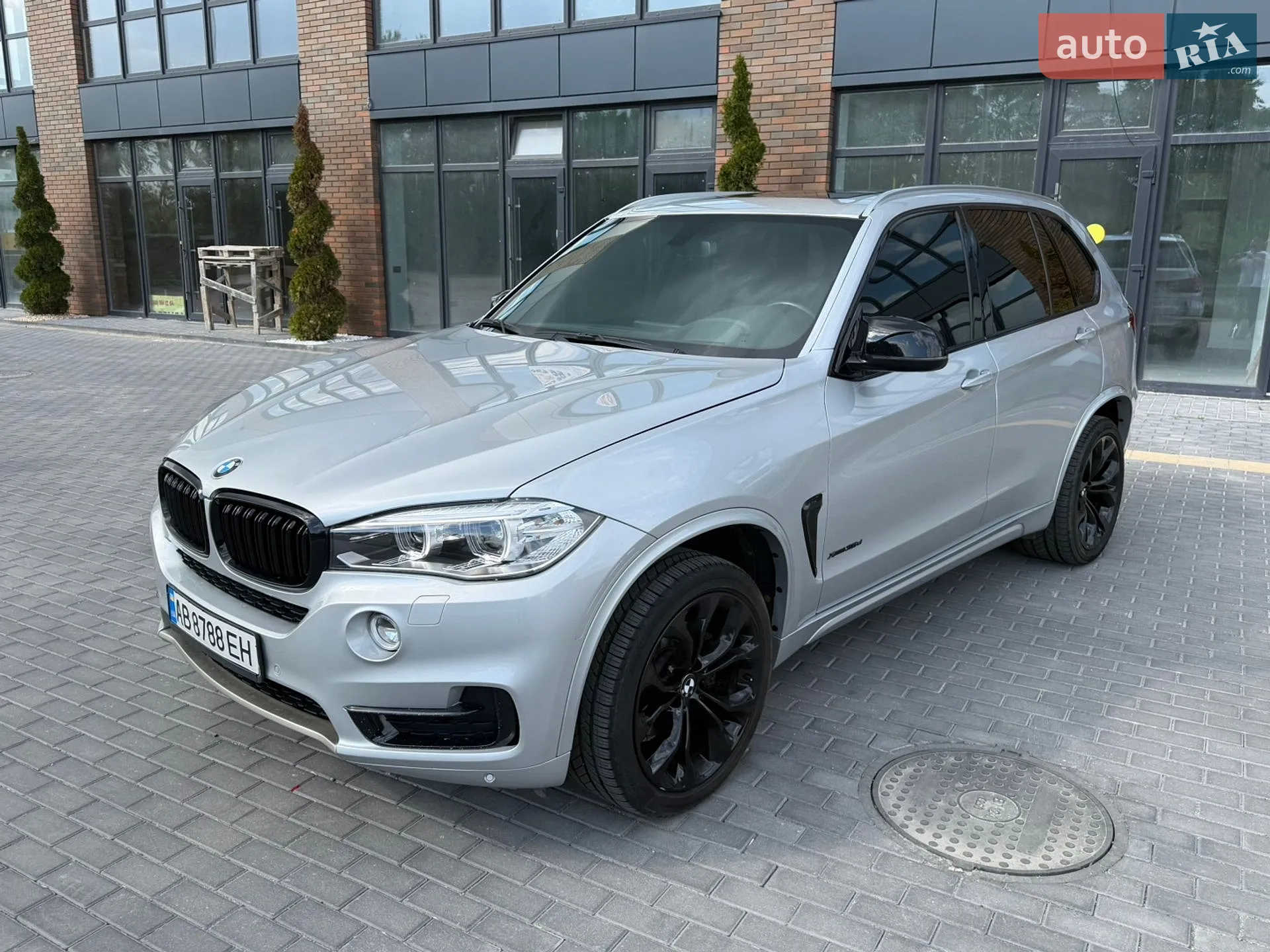 2016 BMW X5 - мініатюра 3