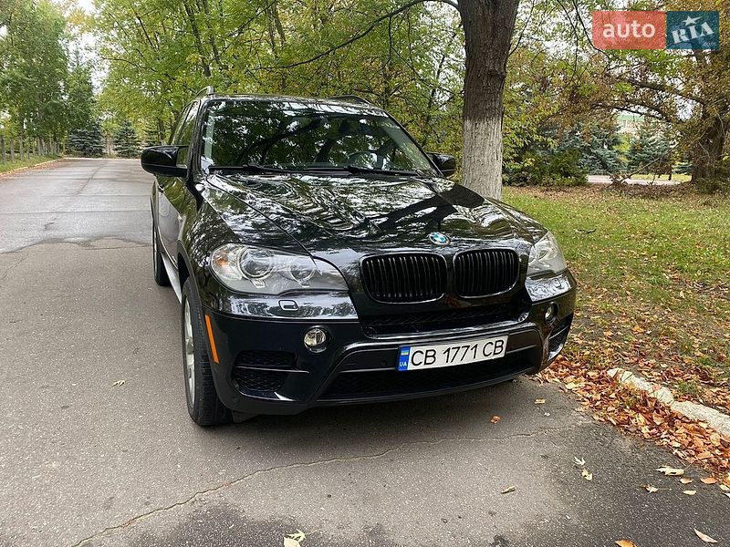 Позашляховик / Кросовер BMW X5 2011 в Чернігові