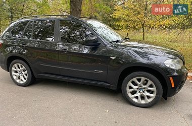 Позашляховик / Кросовер BMW X5 2011 в Чернігові