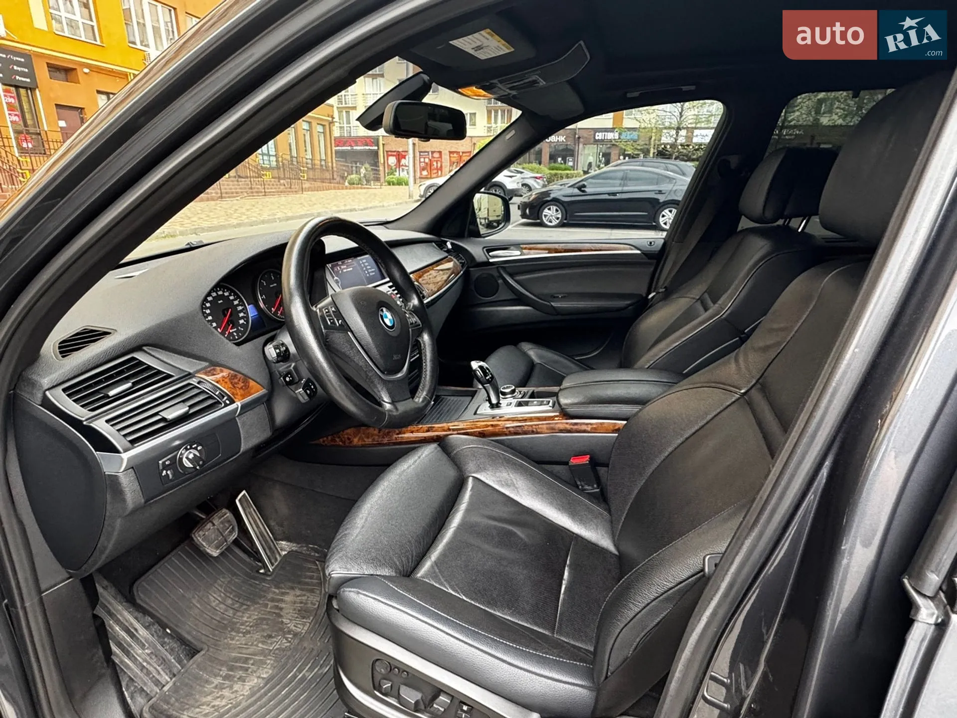 2011 BMW X5 - мініатюра 16