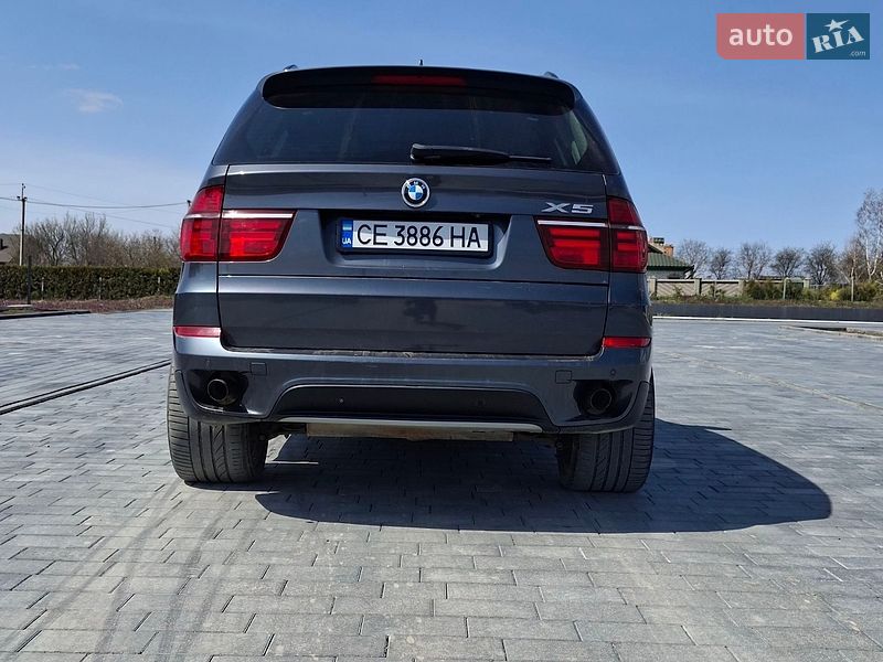 Внедорожник / Кроссовер BMW X5 2012 в Черновцах