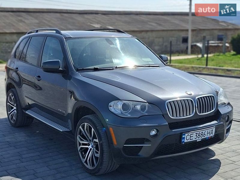 Внедорожник / Кроссовер BMW X5 2012 в Черновцах