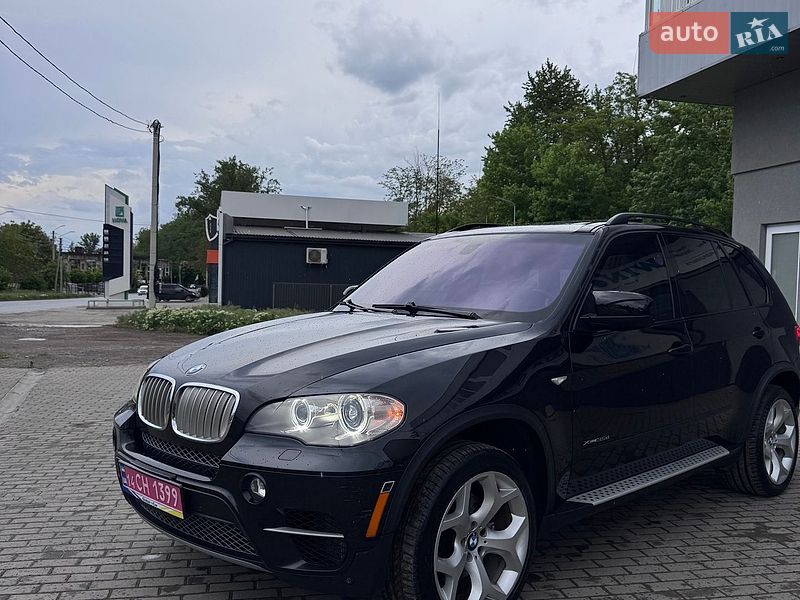 Позашляховик / Кросовер BMW X5 2012 в Чернівцях