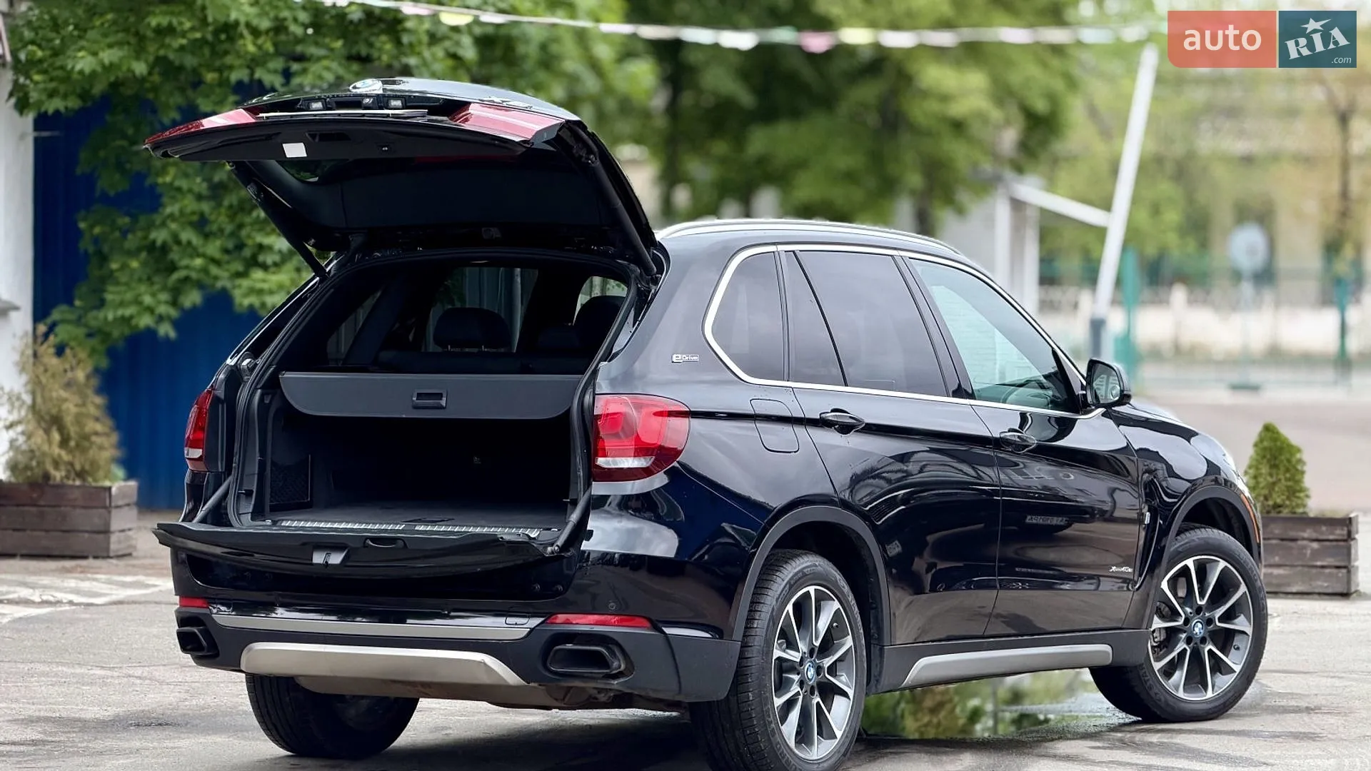 2017 BMW X5 - мініатюра 27