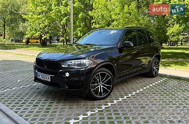 Внедорожник / Кроссовер BMW X5 2015 в Ровно