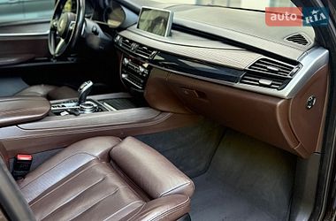 Внедорожник / Кроссовер BMW X5 2015 в Ровно