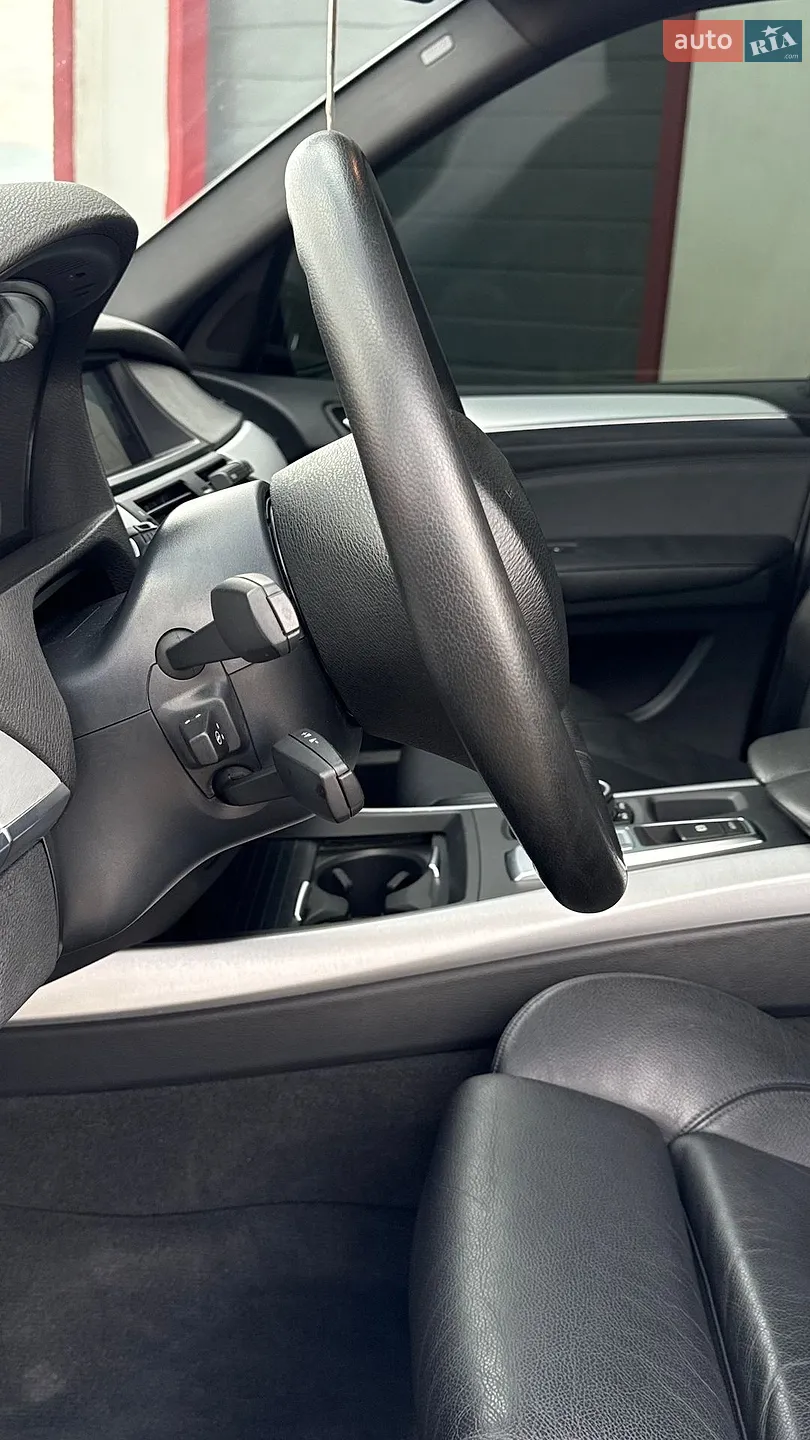 2010 BMW X5 - мініатюра 30