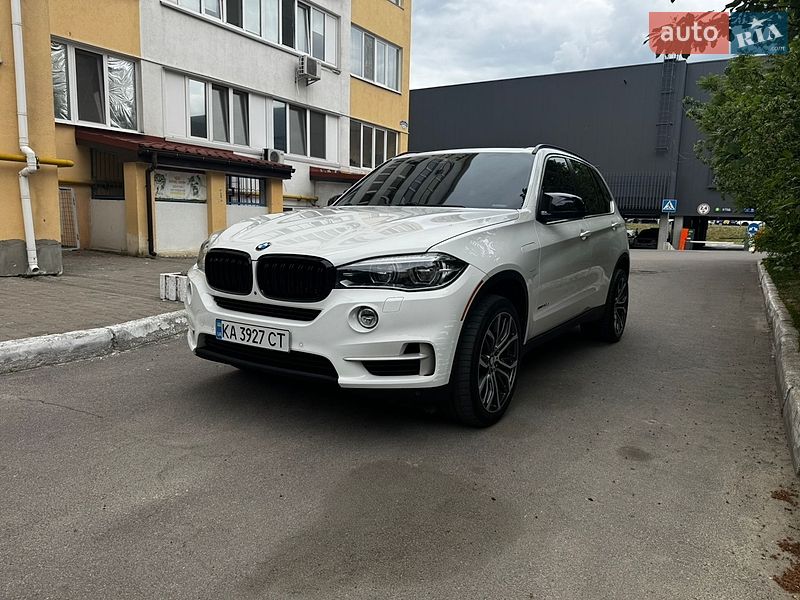 Внедорожник / Кроссовер BMW X5 2016 в Киеве