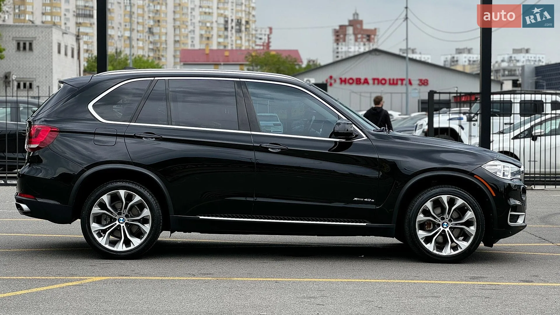 2016 BMW X5 - мініатюра 10