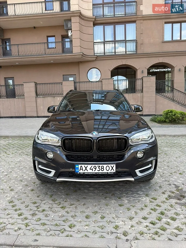 2016 BMW X5 - мініатюра 27
