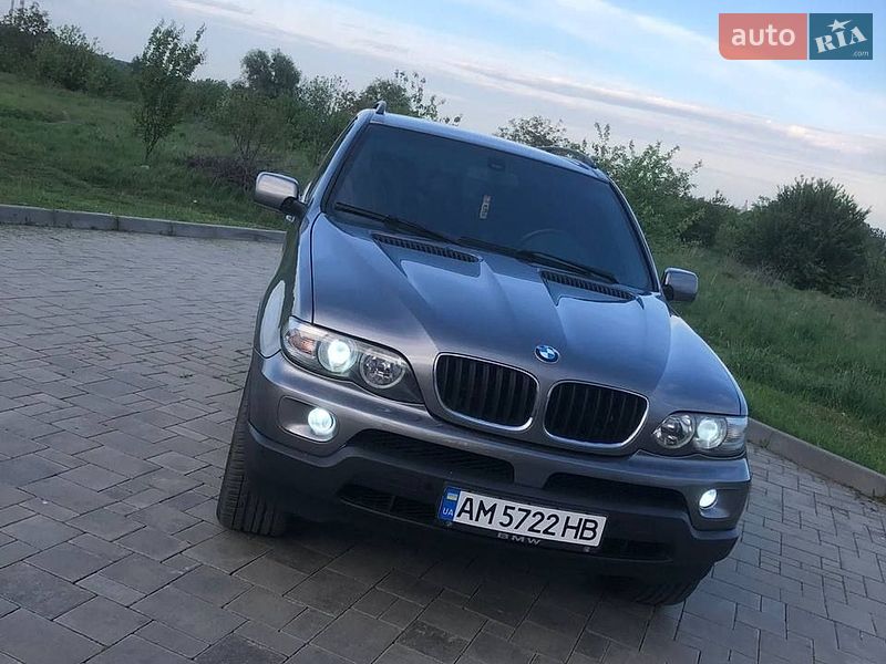 Внедорожник / Кроссовер BMW X5 2005 в Ровно
