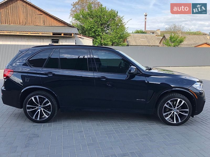 Внедорожник / Кроссовер BMW X5 2017 в Костополе
