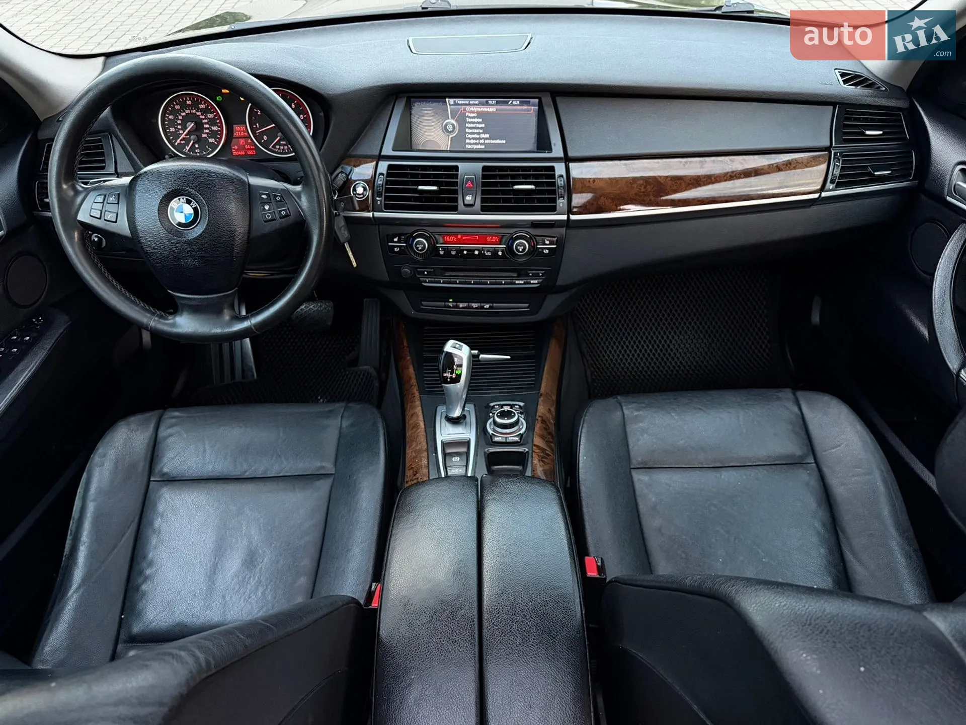 2010 BMW X5 - мініатюра 44